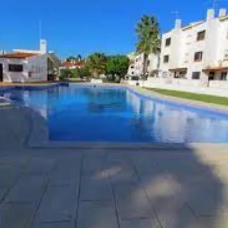 Center Monte Choro Flat With Pool Lägenhet